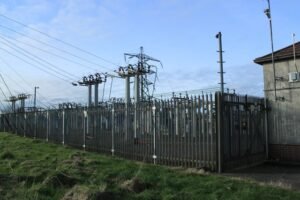 little raith,sub station - geograph.org.uk 2161902